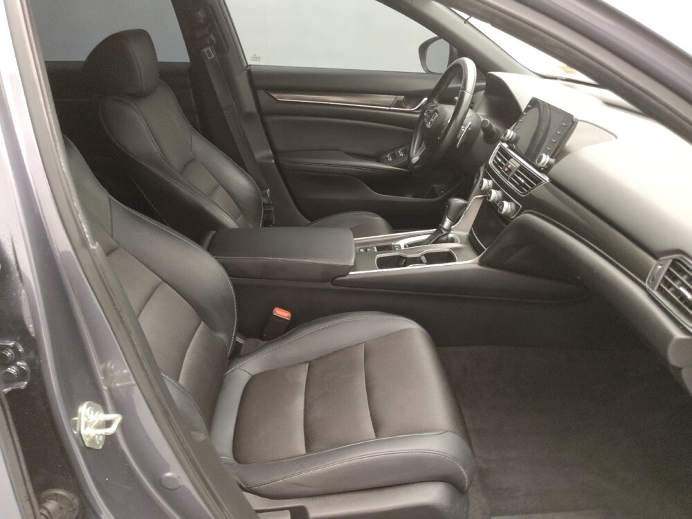 2020 Honda Accord in Gladstone, MO 64118 - 18111192 21