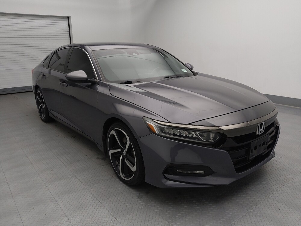 2020 Honda Accord in Gladstone, MO 64118 - 18111192 13