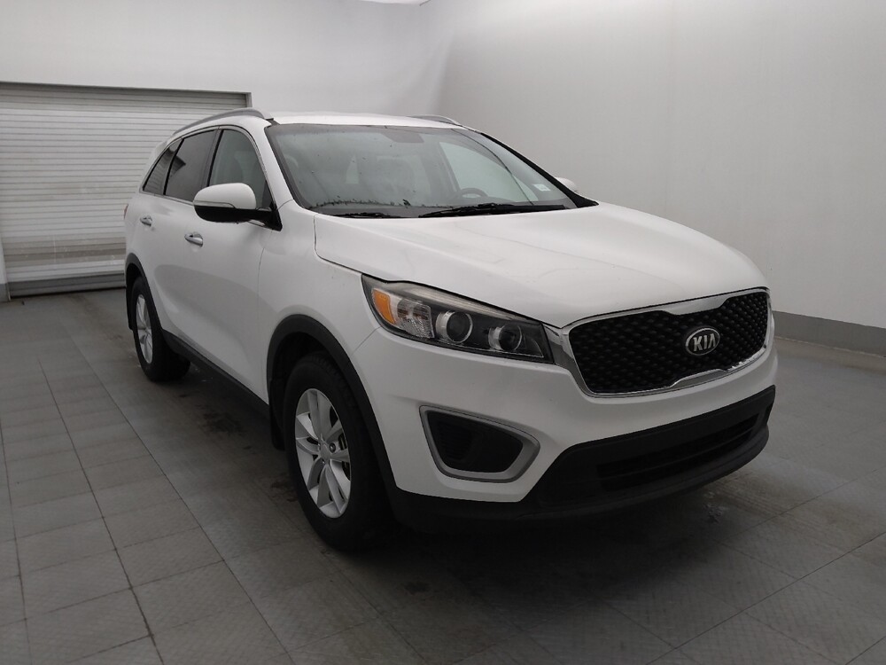 2017 Kia Sorento in Tampa, FL 33612 - 18111195 13