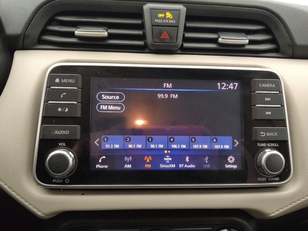 2021 Nissan Versa in Gladstone, MO 64118 - 18111199 25