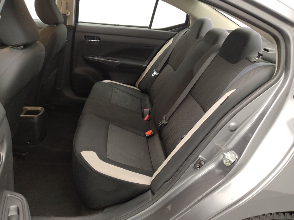 2021 Nissan Versa in Gladstone, MO 64118 - 18111199 18