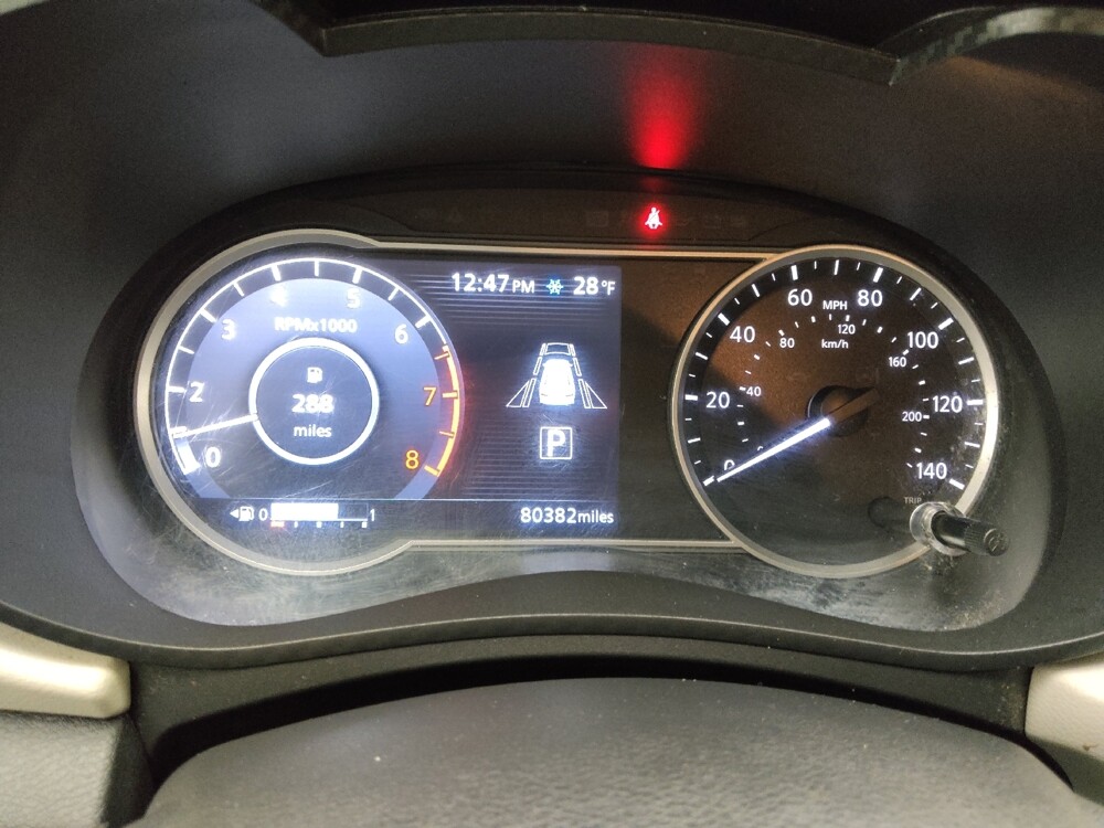 2021 Nissan Versa in Gladstone, MO 64118 - 18111199 23