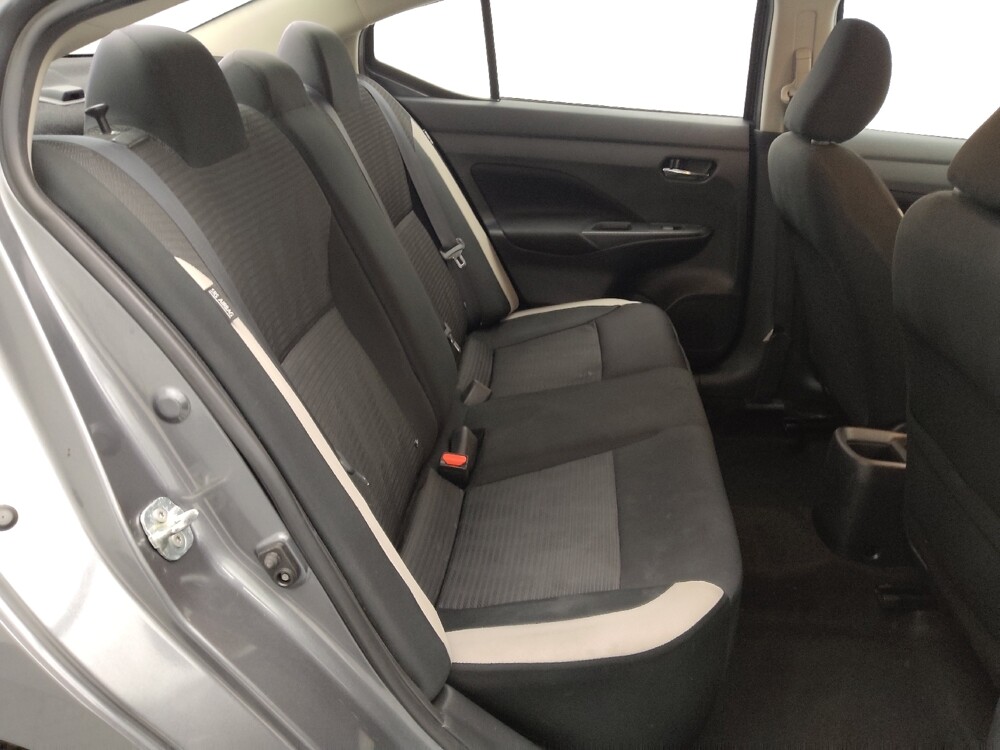 2021 Nissan Versa in Gladstone, MO 64118 - 18111199 19