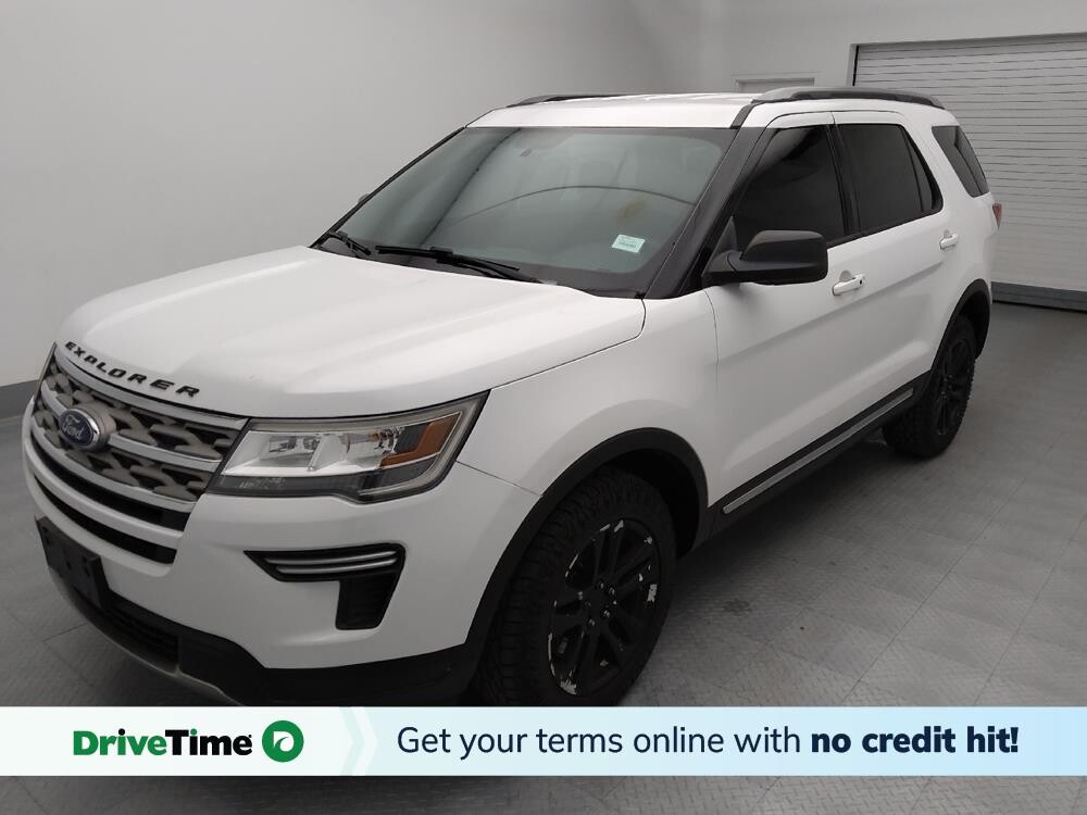 2018 Ford Explorer in Gladstone, MO 64118 - 18111200