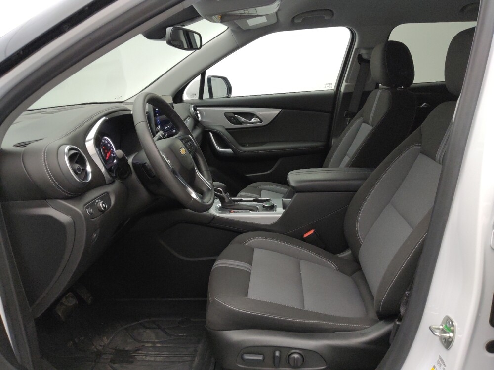 2024 Chevrolet Blazer in Wichita, KS 67207 - 18111202 17