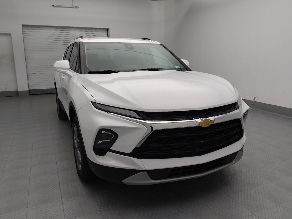 2024 Chevrolet Blazer in Wichita, KS 67207 - 18111202 14