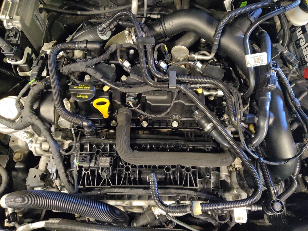 2020 Ford Fusion in Glendale, AZ 85301 - 18111203 30