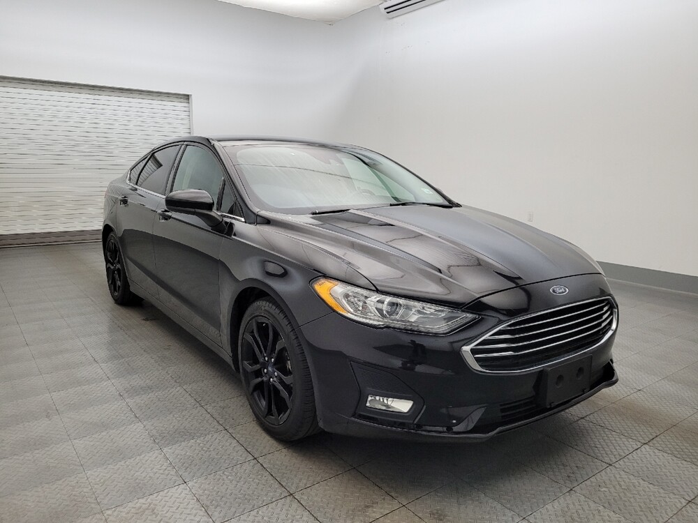 2020 Ford Fusion in Glendale, AZ 85301 - 18111203 13