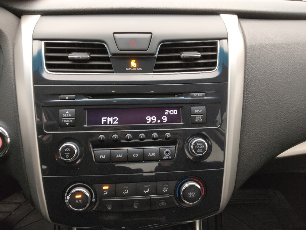 2015 Nissan Altima in Independence, MO 64055 - 18111204 25