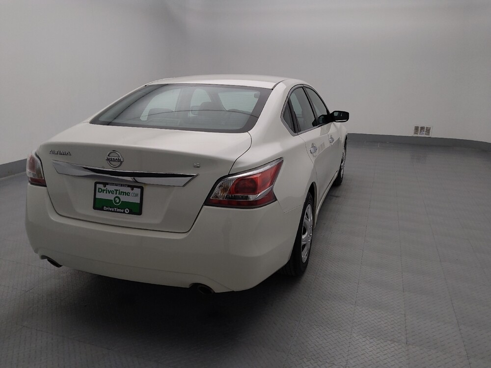 2015 Nissan Altima in Independence, MO 64055 - 18111204 7