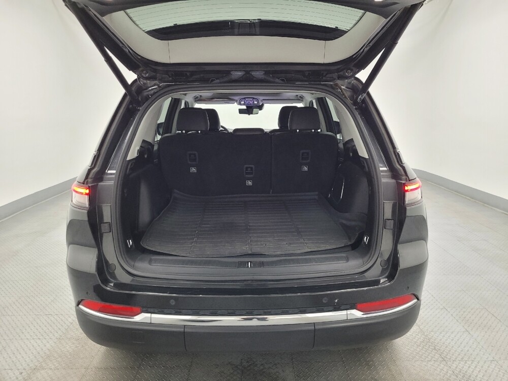 2024 Jeep Grand Cherokee in Las Vegas, NV 89104 - 18111205 29