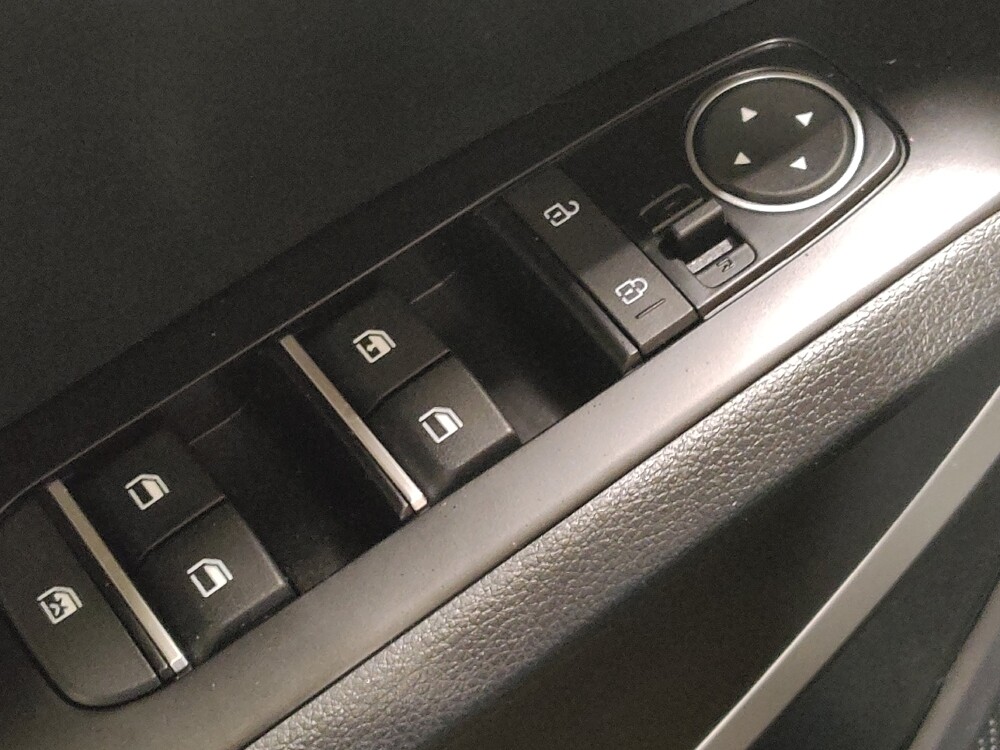 2023 Kia Soul in Fort Worth, TX 76116 - 18111207 27