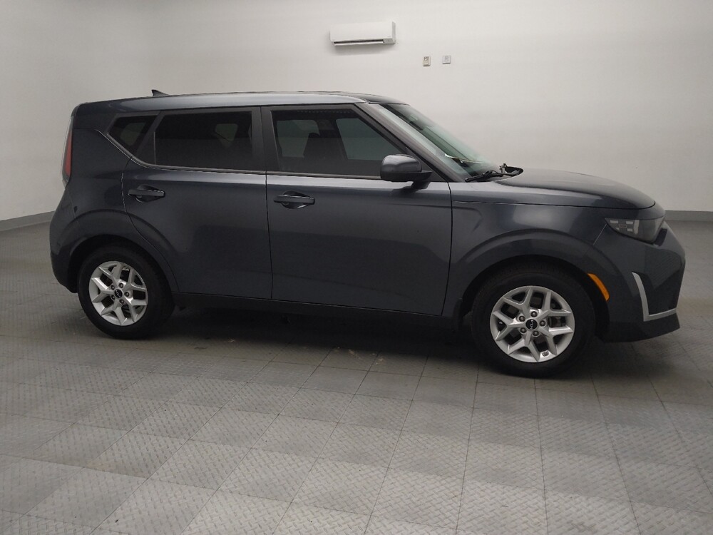 2023 Kia Soul in Fort Worth, TX 76116 - 18111207 11