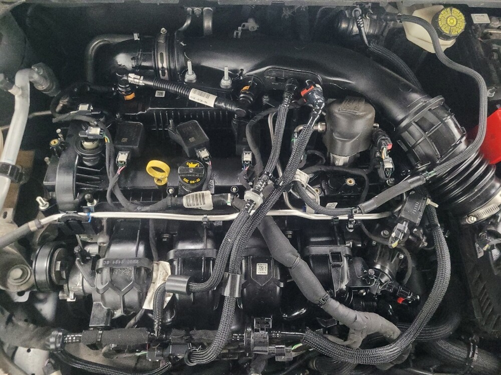 2022 Lincoln Corsair in Ft Wayne, IN 46805 - 18111209 30