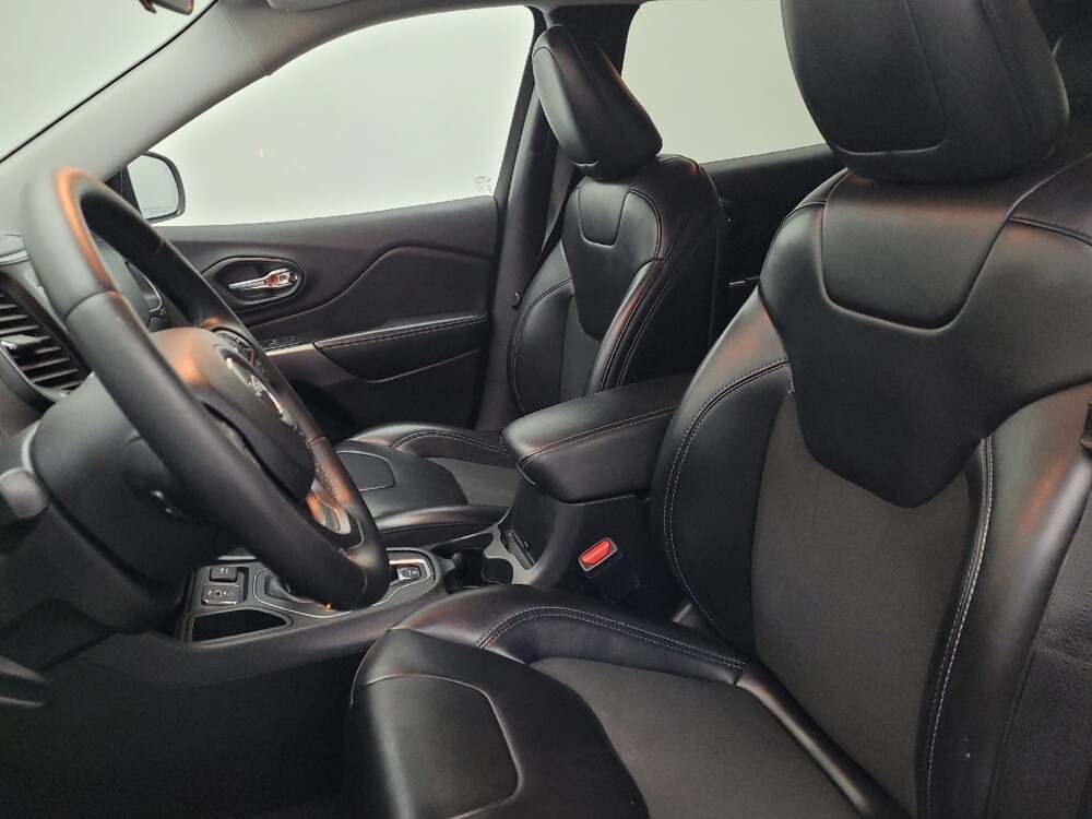 2019 Jeep Cherokee in Pensacola, FL 32505 - 18111213 17