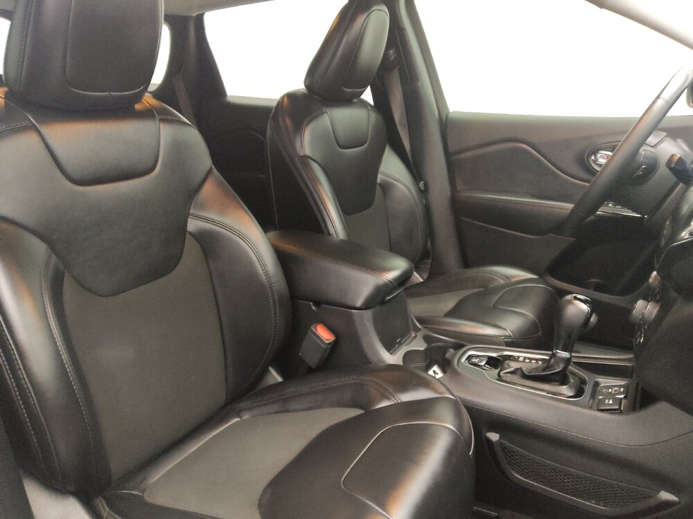 2020 Jeep Cherokee in Pensacola, FL 32505 - 18111215 21