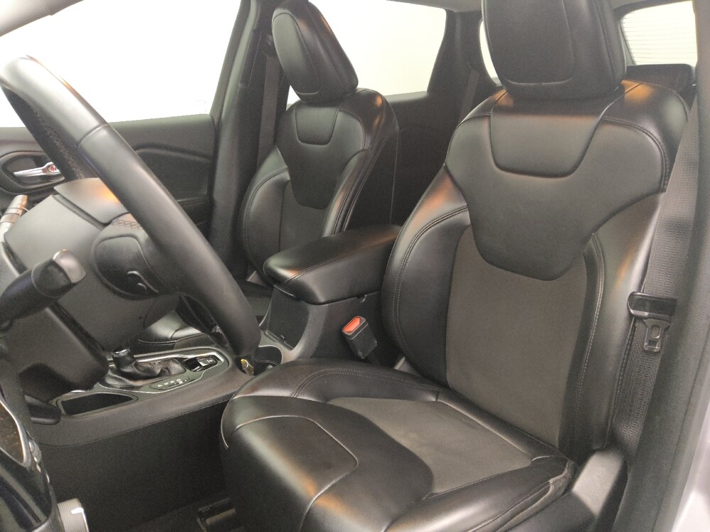 2020 Jeep Cherokee in Pensacola, FL 32505 - 18111215 17