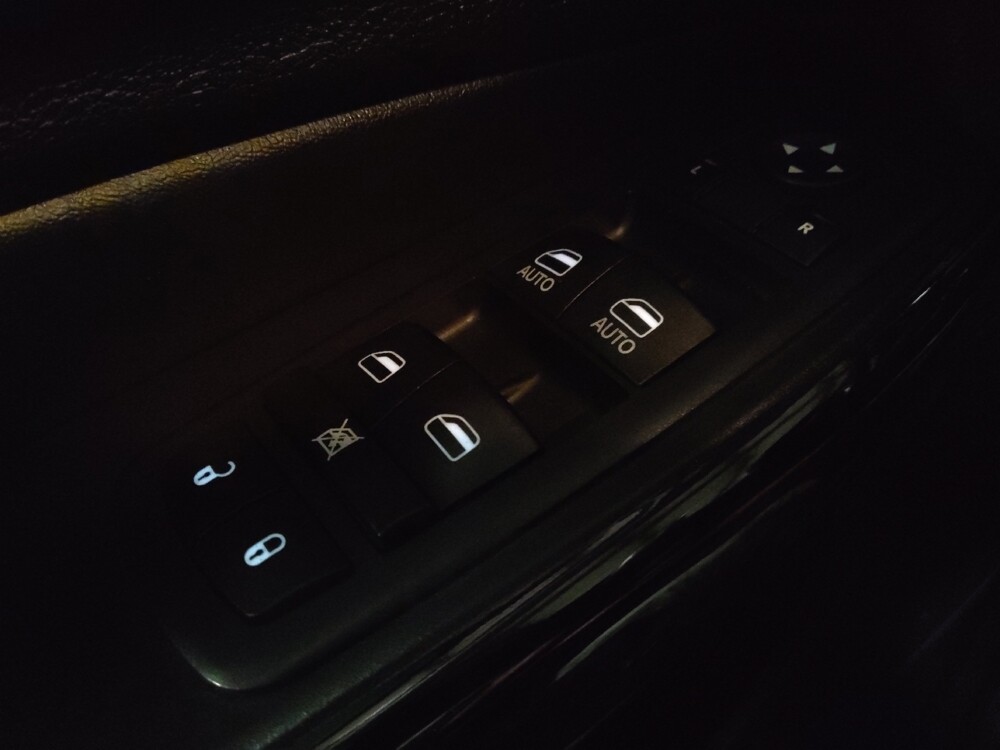 2020 Jeep Cherokee in Pensacola, FL 32505 - 18111215 27