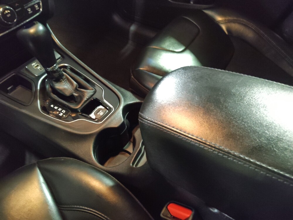 2020 Jeep Cherokee in Pensacola, FL 32505 - 18111215 26