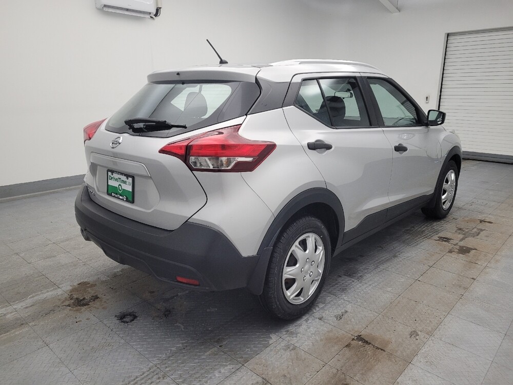 2018 Nissan Kicks in Miamisburg, OH 45342 - 18111219 9