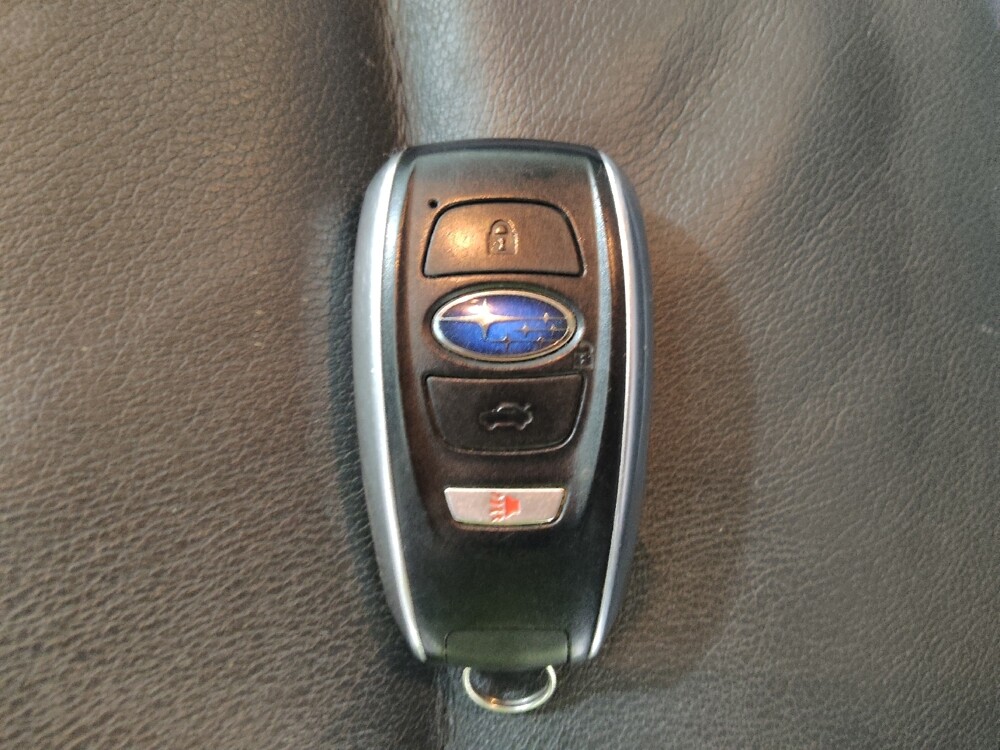 2015 Subaru XV Crosstrek in Columbus, OH 43228 - 18111221 32