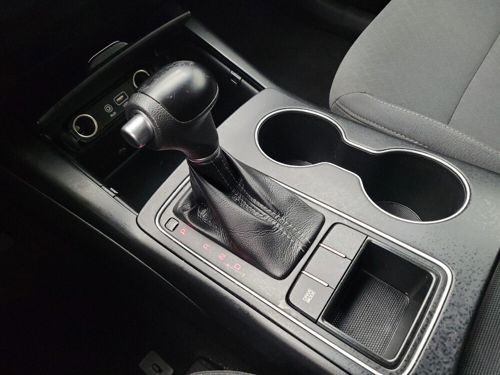 2018 Kia Sorento in Toledo, OH 43617 - 18111223 26