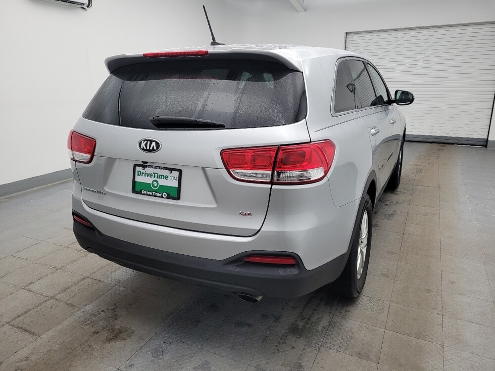 2018 Kia Sorento in Toledo, OH 43617 - 18111223 7