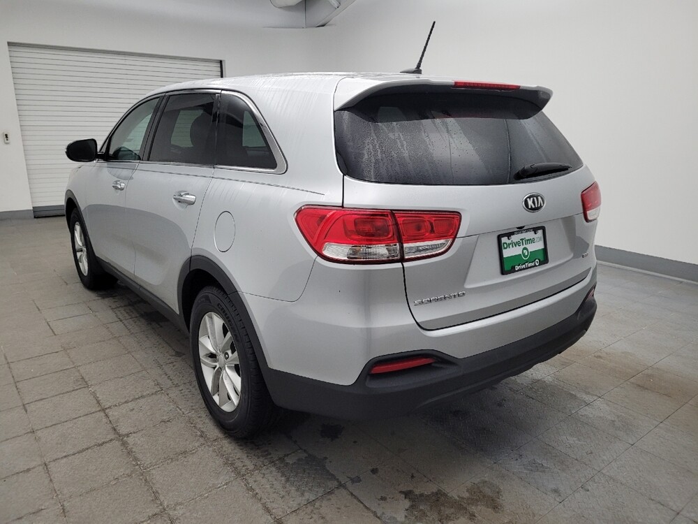 2018 Kia Sorento in Toledo, OH 43617 - 18111223 5