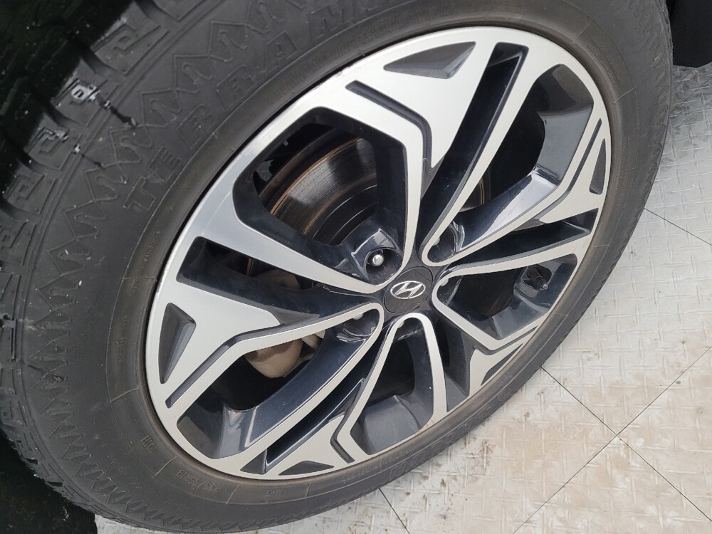 2020 Hyundai Santa Fe in Cincinnati, OH 45255 - 18111224 31