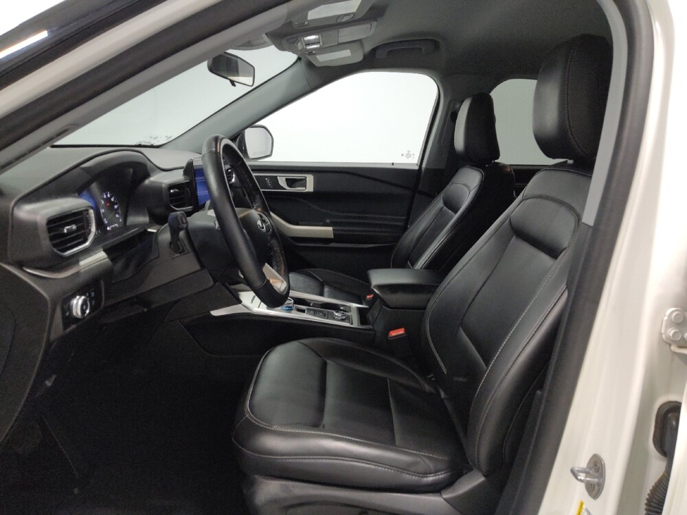2022 Ford Explorer in Columbus, OH 43228 - 18111227 17