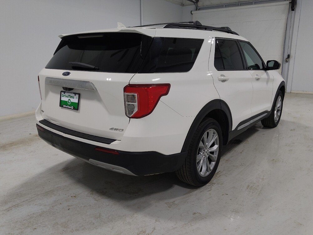 2022 Ford Explorer in Columbus, OH 43228 - 18111227 9