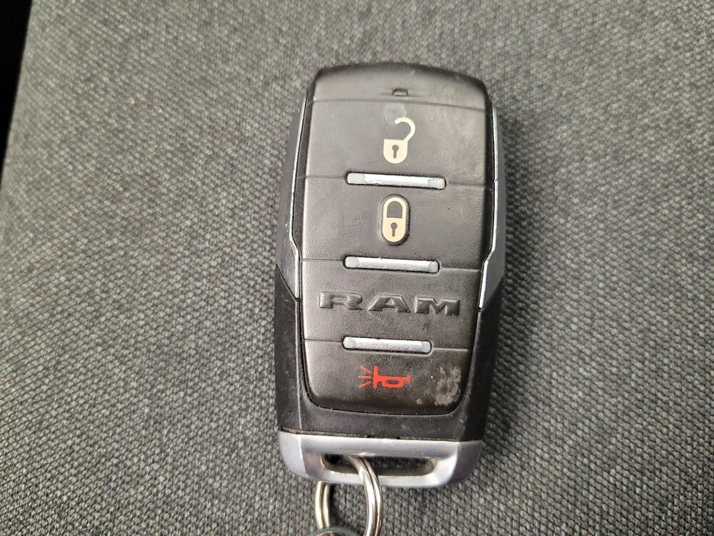 2019 RAM 1500 in Fairfield, OH 45014 - 18111229 32