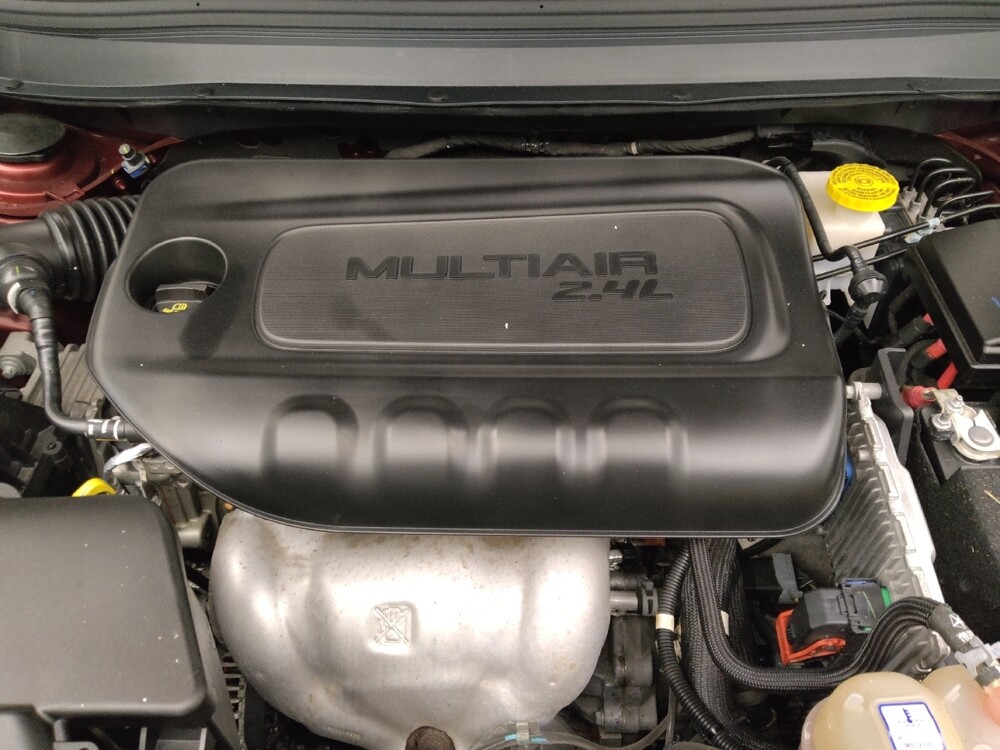 2019 Jeep Cherokee in Peoria, IL 61615 - 18111230 30