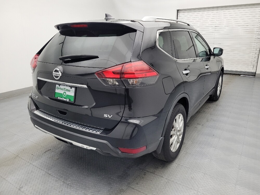 2017 Nissan Rogue in Raleigh, NC 27604 - 18111234 9