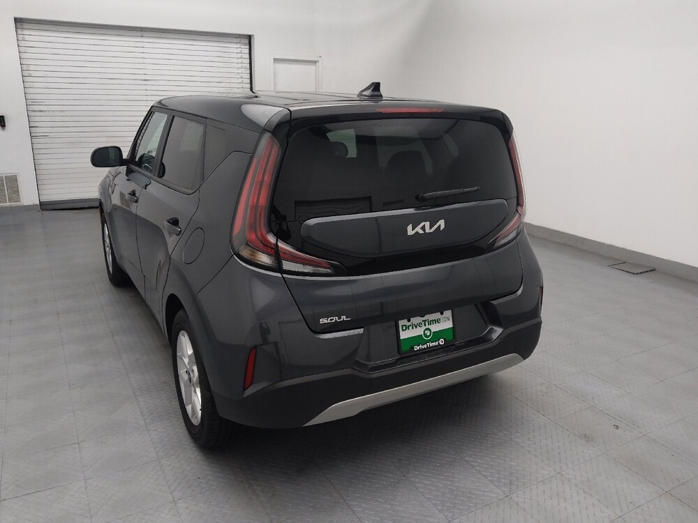 2025 Kia Soul in Charlotte, NC 28213 - 18111236 6