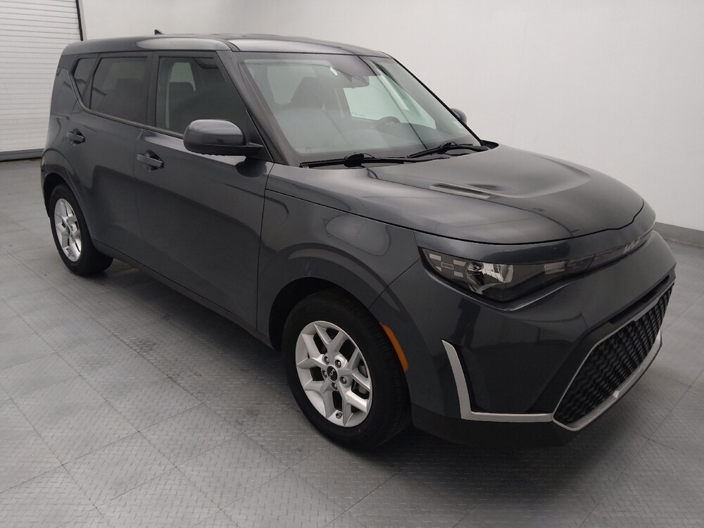 2025 Kia Soul in Charlotte, NC 28213 - 18111236 11