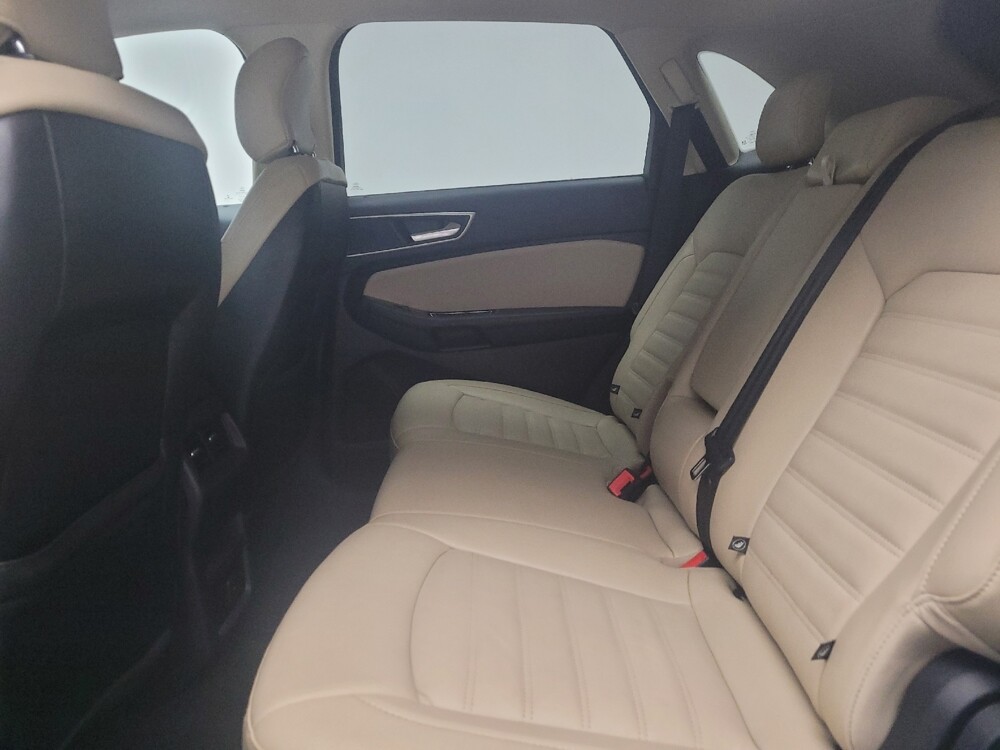 2018 Ford Edge in Taylor, MI 48180 - 18111244 18