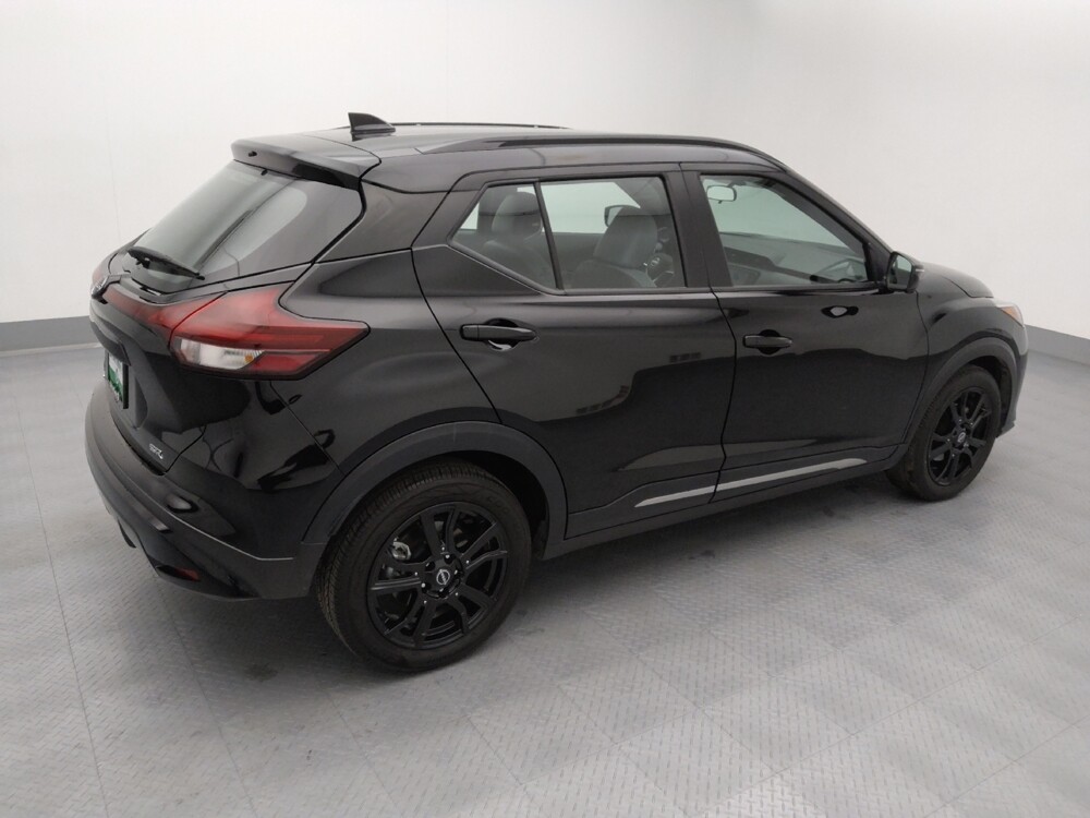 2023 Nissan Kicks in Springfield, MO 65807 - 18111245 10