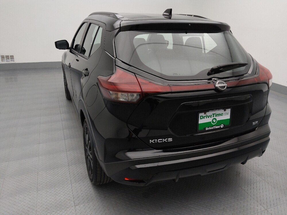 2023 Nissan Kicks in Springfield, MO 65807 - 18111245 6