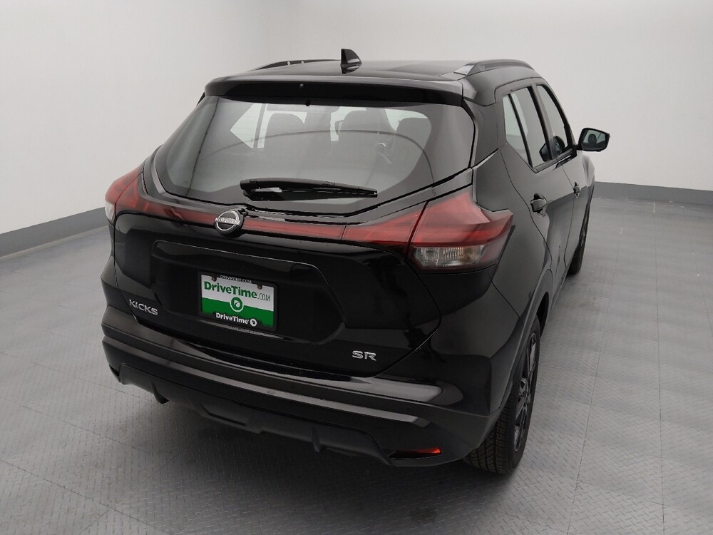 2023 Nissan Kicks in Springfield, MO 65807 - 18111245 7