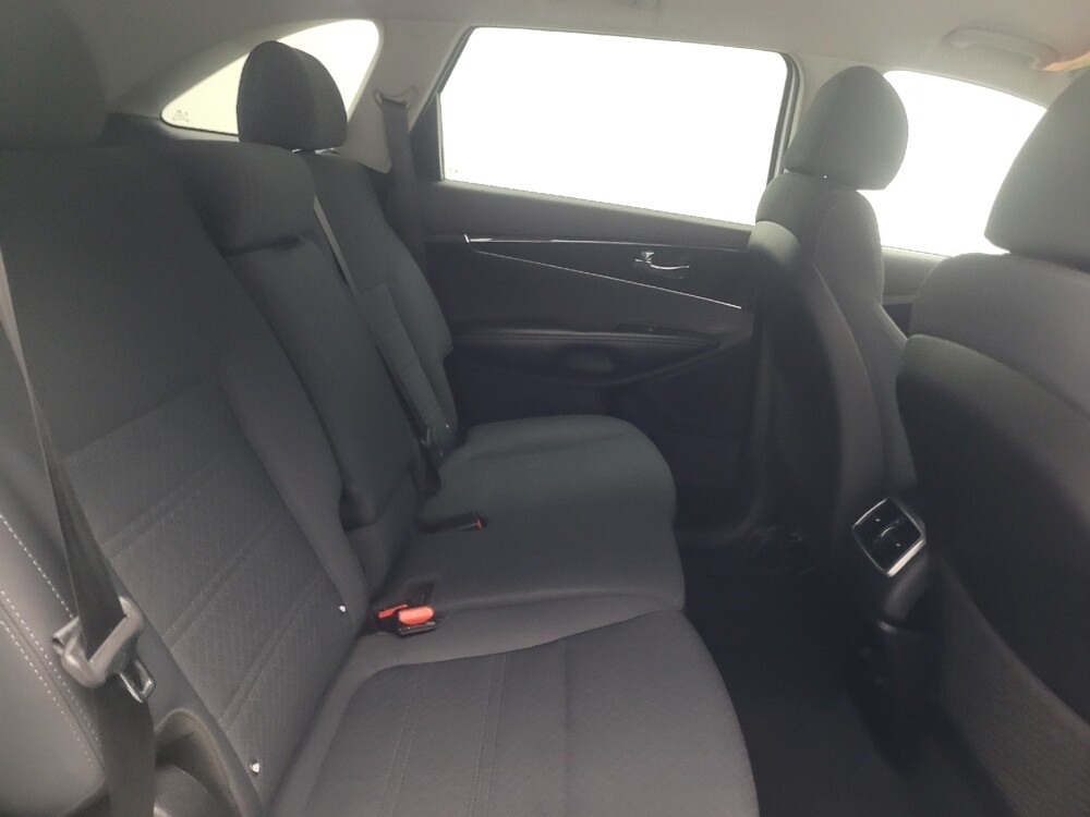 2018 Kia Sorento in Augusta, GA 30907 - 18111254 19