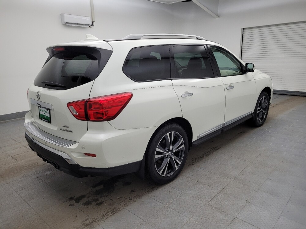 2020 Nissan Pathfinder in Maple Heights, OH 44137 - 18111262 10
