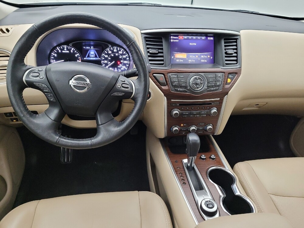 2020 Nissan Pathfinder in Maple Heights, OH 44137 - 18111262 22