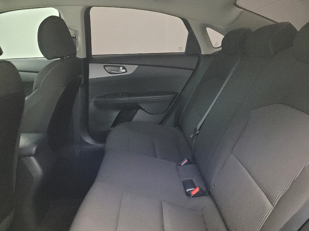 2020 Kia Forte in Mesa, AZ 85210 - 18111265 18