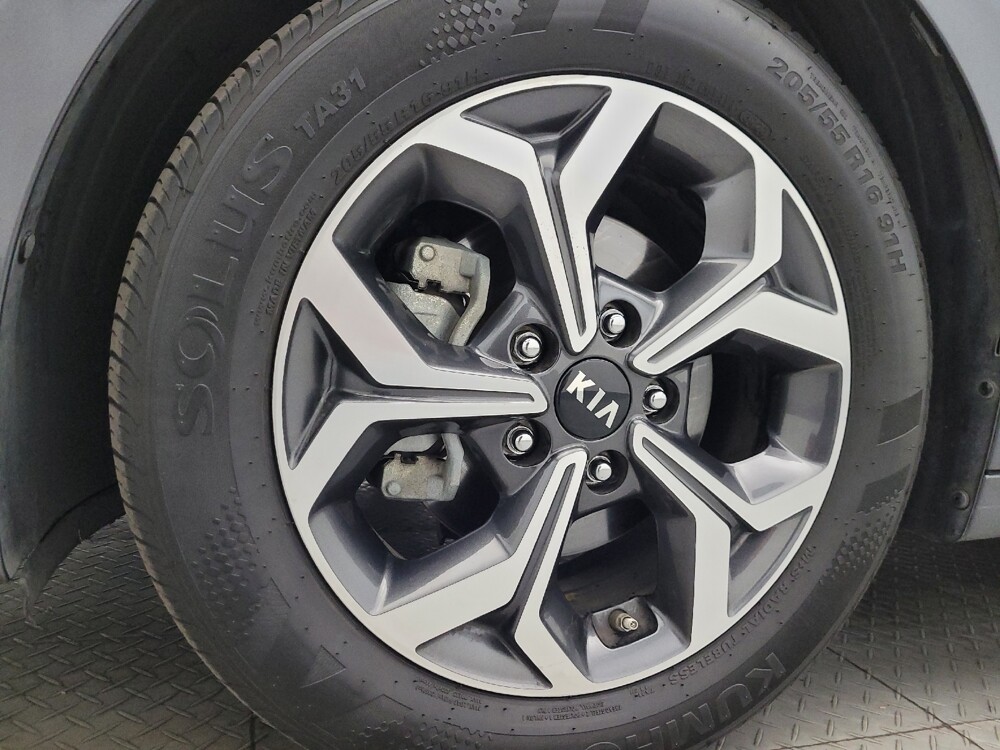 2020 Kia Forte in Mesa, AZ 85210 - 18111265 31