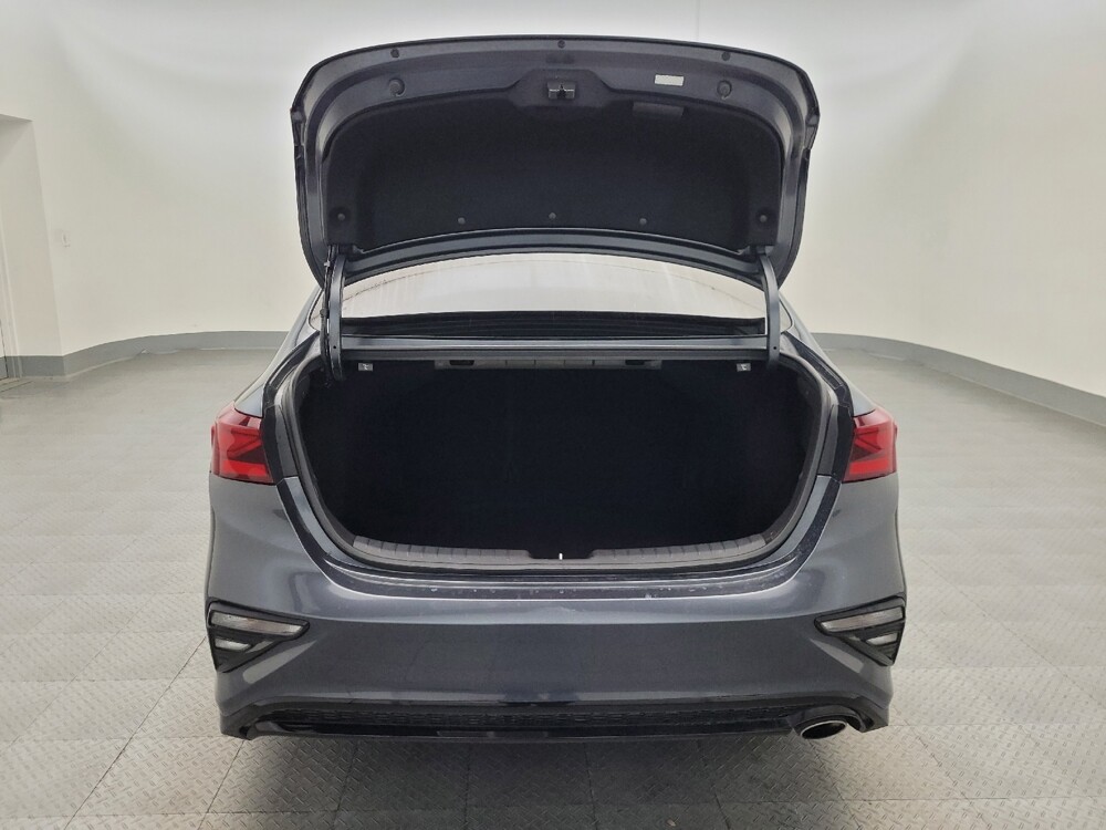 2020 Kia Forte in Mesa, AZ 85210 - 18111265 29