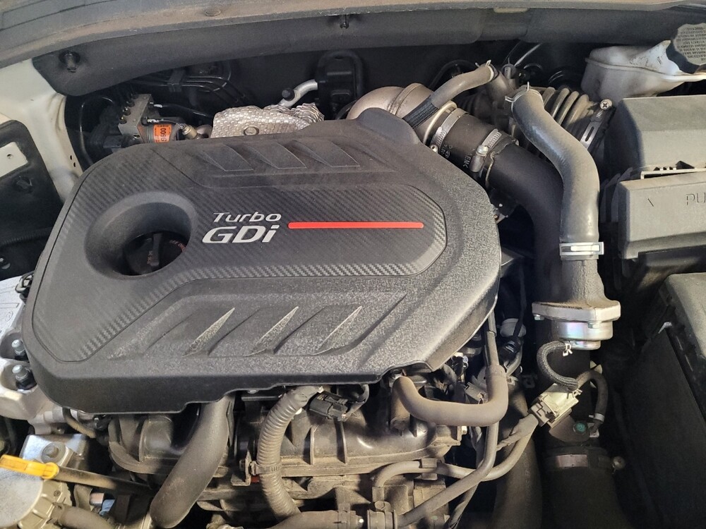 2020 Hyundai Santa Fe in Downey, CA 90241 - 18111268 30