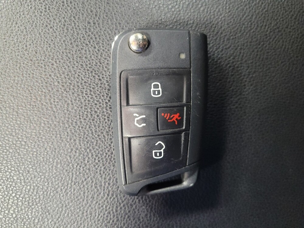 2025 Volkswagen Jetta in Morrow, GA 30260 - 18111273 32