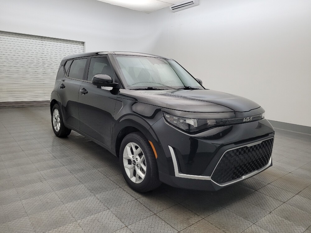 2023 Kia Soul in Mesa, AZ 85210 - 18111275 13