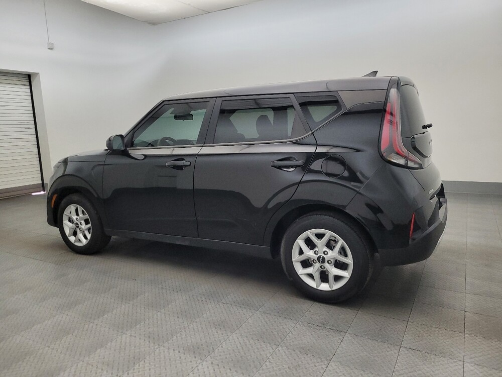 2023 Kia Soul in Mesa, AZ 85210 - 18111275 3